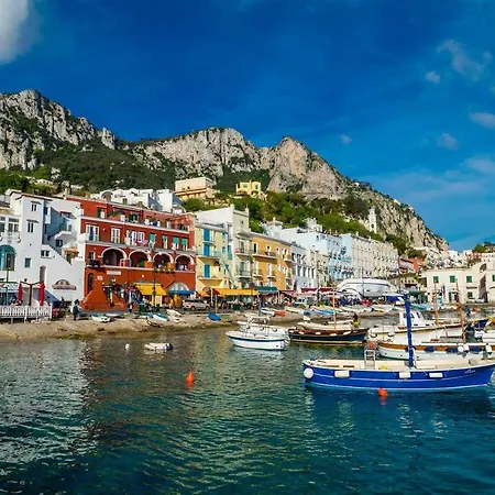 Relais Bismarck - * קאפרי