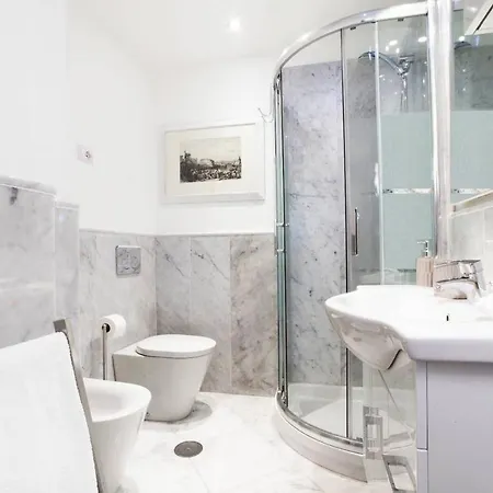 Relais Bismarck - קאפרי